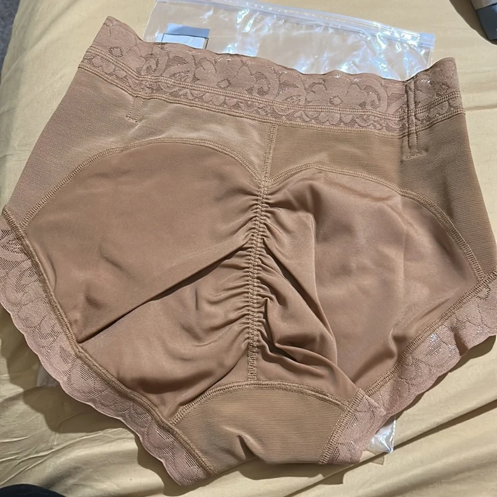 Tummy control - Picture 3 of 6